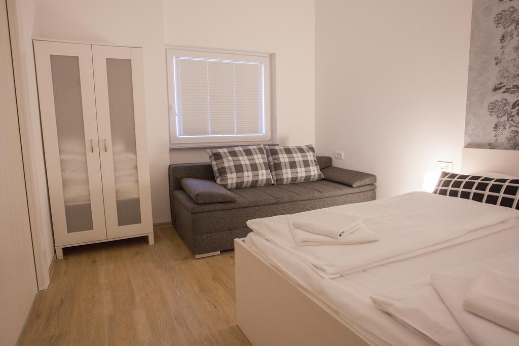 Apartments Shishka Ljubljana Ngoại thất bức ảnh