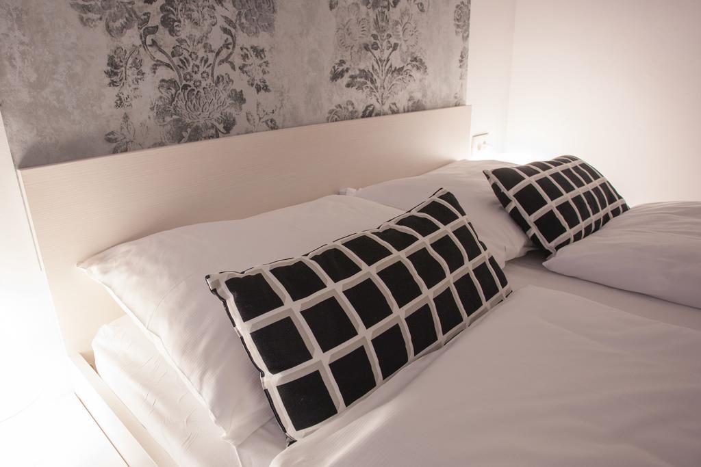 Apartments Shishka Ljubljana Ngoại thất bức ảnh