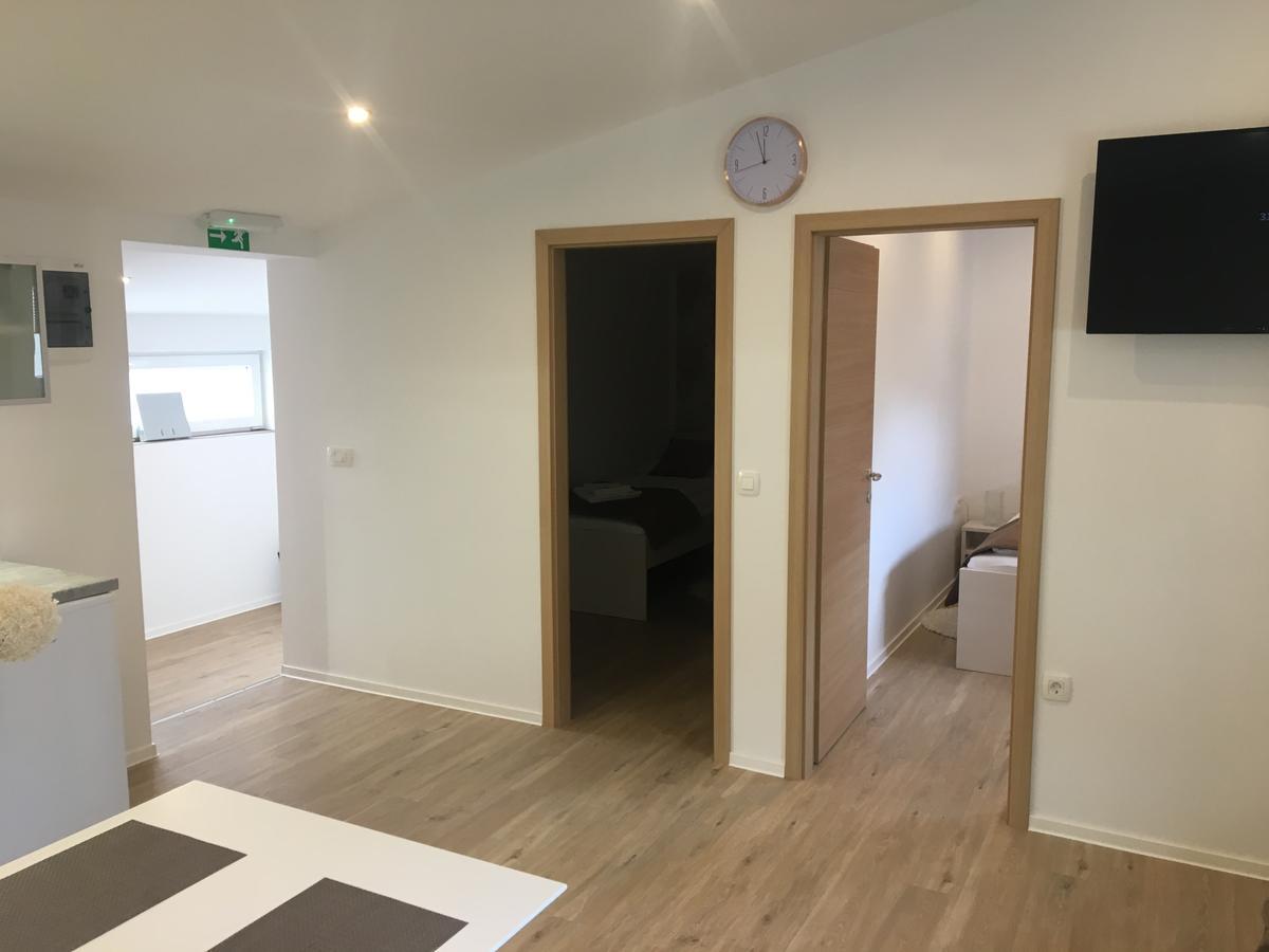 Apartments Shishka Ljubljana Ngoại thất bức ảnh